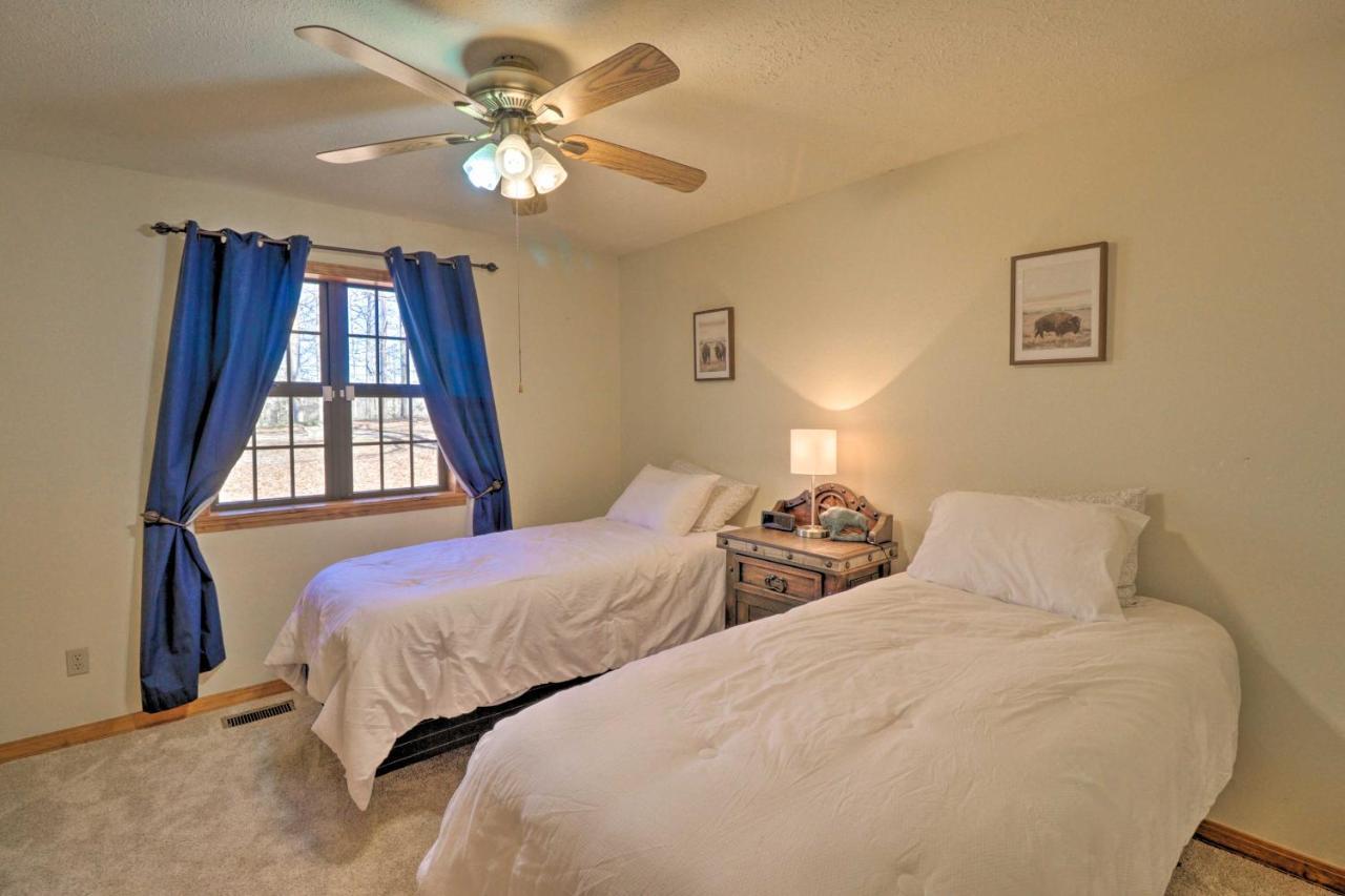 Secluded Marble Falls Family Home With Mtn Views! 外观 照片